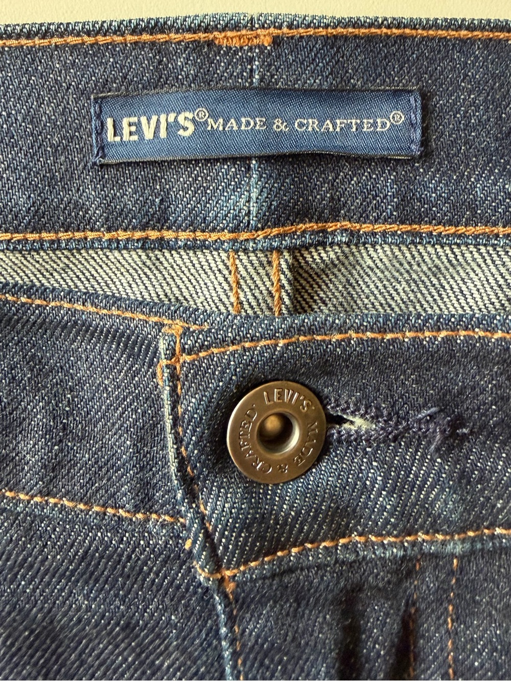 Levi's Made & Crafted 502
